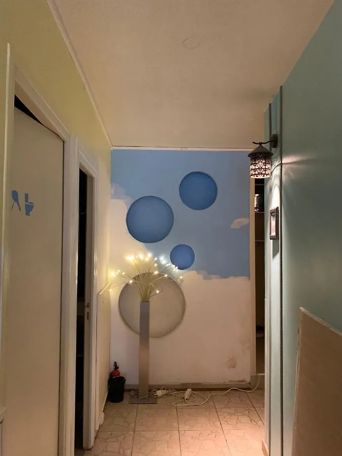 Fleur De Paris Hostel